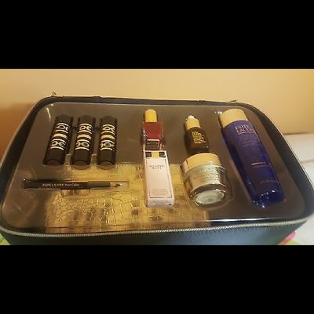 Estee Lauder Gift Set - Picture 8 of 8